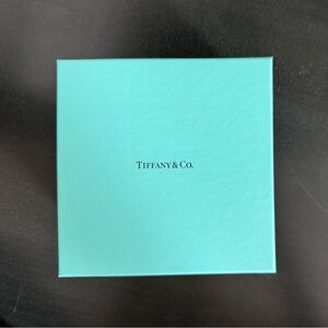 TIFFANY BOX
